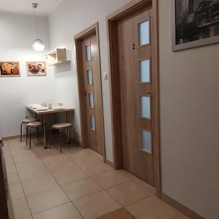 Apartament Obok Piotrkowskiej, Parking Gratis, Dostep Na Kod Łódź
