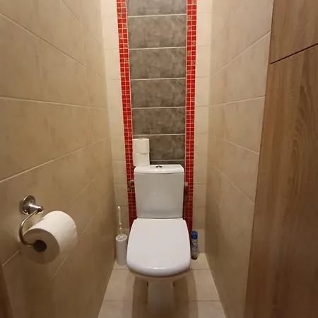 Obok Piotrkowskiej, Parking Gratis, Dostep Na Kod Łódź