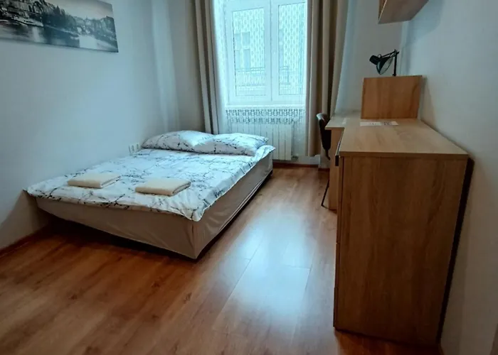 Obok Piotrkowskiej, Parking Gratis, Dostep Na Kod 公寓 罗兹